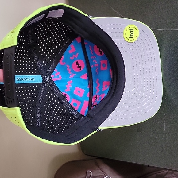 Limited release: Melin coronado hydro, Neon collection - Picture 2 of 5